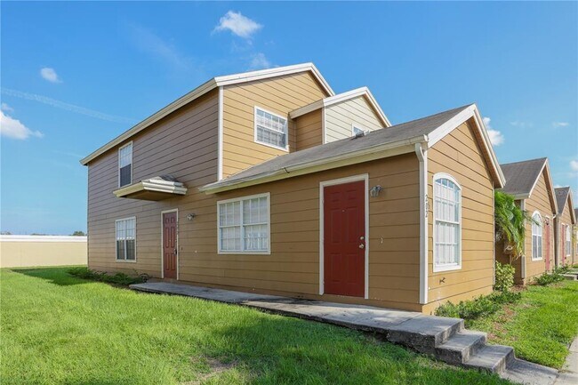 Photo - 202 Washington Palm Loop Townhome
