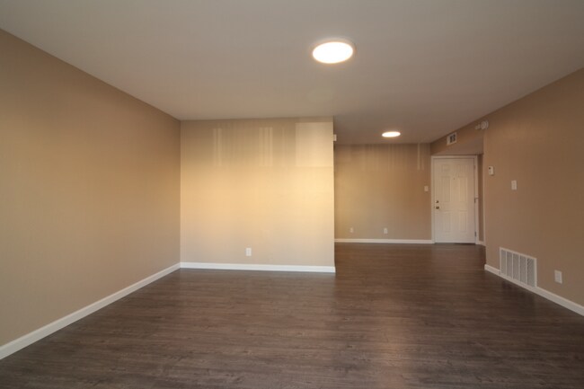 Photo - 77 N Ellsworth Ave Apartamento Unidad 1