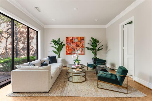 Photo - 29 St Laurent Pl