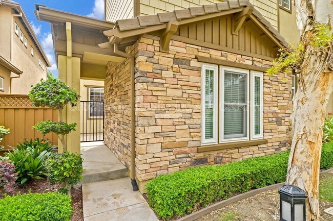 Photo - 171 W Santa Barbara Way