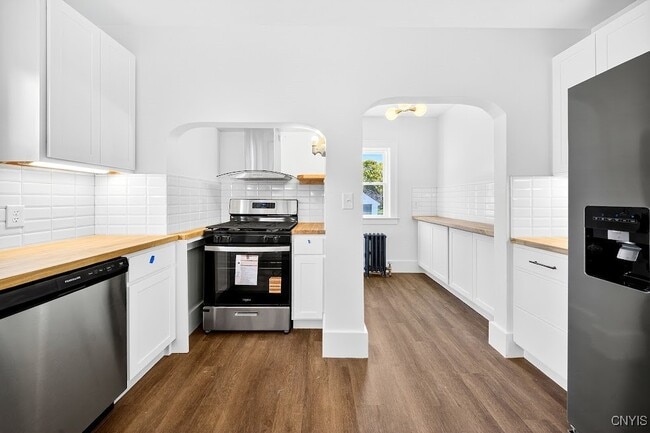 Photo - 363 Hickok Ave