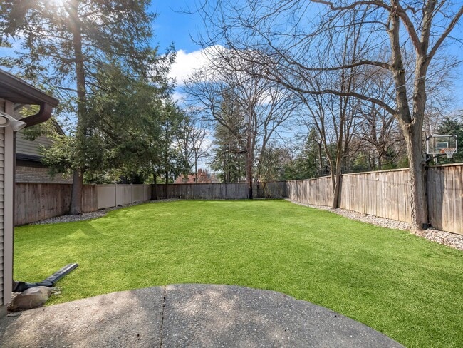 Photo - 399 Baldwin Rd