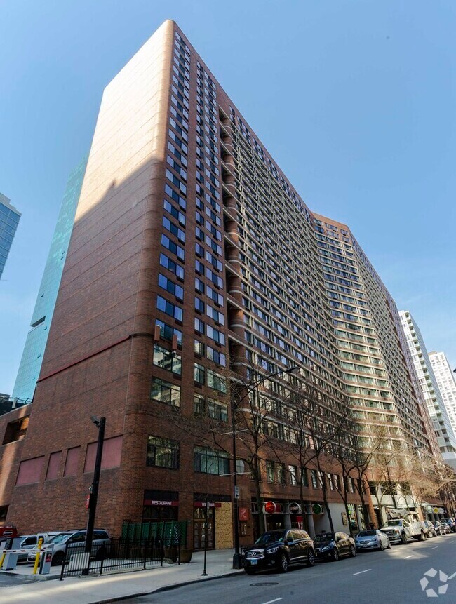 Building Photo - 211 E Ohio St Unit 1205 Rental