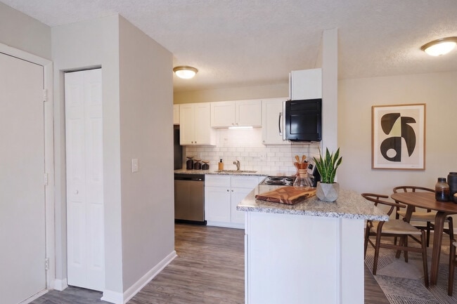 Apartamentos renovados de una habitación en Triangle Park en Durham, Carolina del Norte.