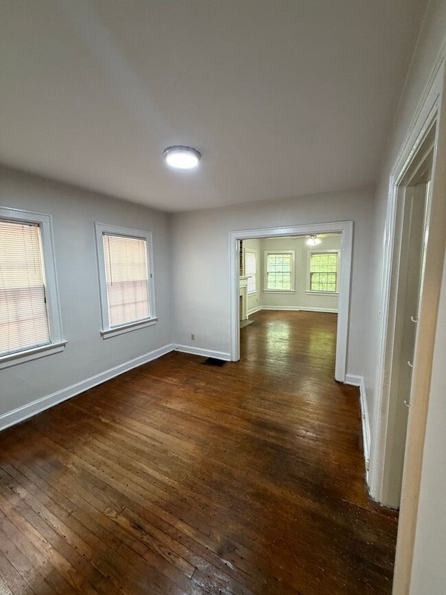 2048 Iuka Ave Unit D