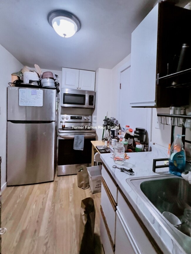 76 College Ave Unit R