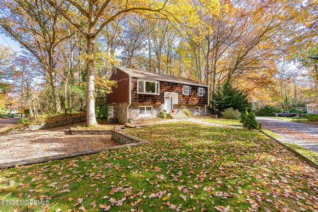 Photo - 315 Beverly Way