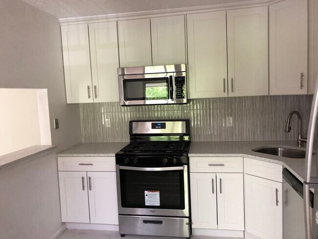 Photo - 143 Woodward Ln Unit 26D