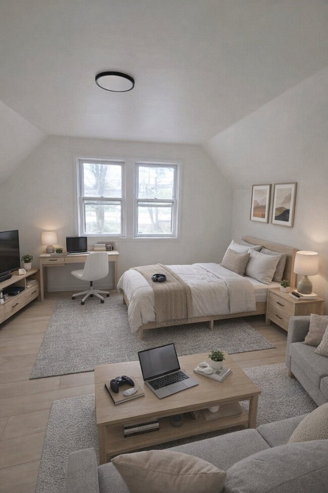311 Hilton Pl Unit 2
