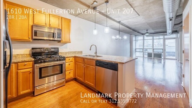 Photo - 1610 W Fullerton Ave Apartment Unit 207