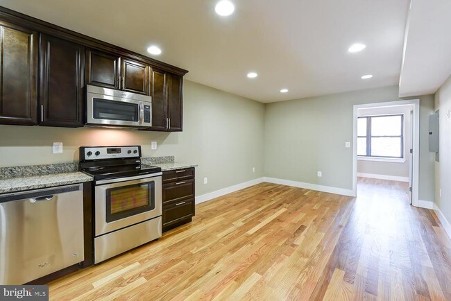 Photo - 2031 Benning Rd NE Unit B
