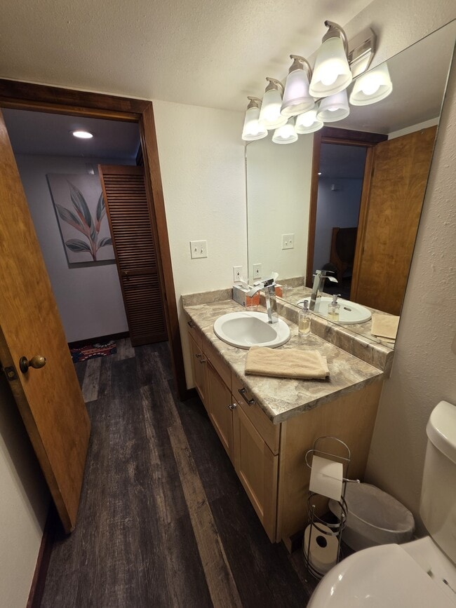 Photo - 102 Valley View Dr