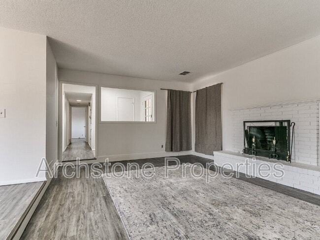 Photo - 4508 NW 26th St
