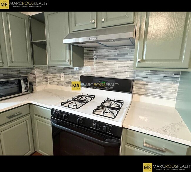 Photo - 223 Trenton St