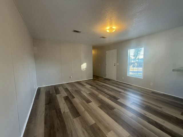 Photo - 12130 US Hwy 41 S