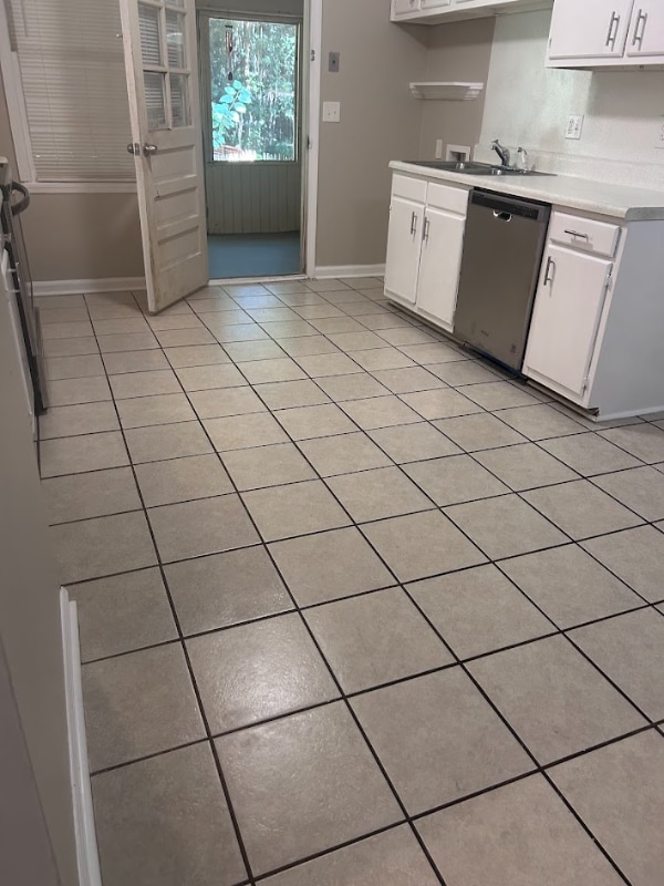 Photo - 245 Kimberly Way SW