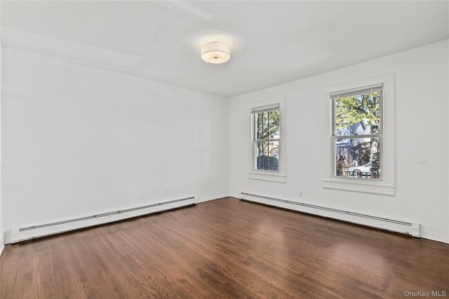 Photo - 148 Beekman Ave