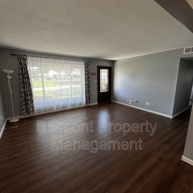 Photo - 23960 Willowbrook Dr