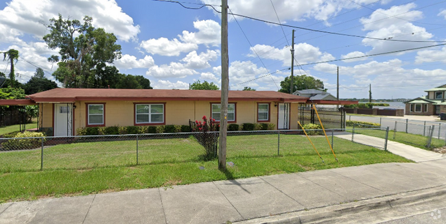 Building Photo - 4601 Davisson Ave Rental