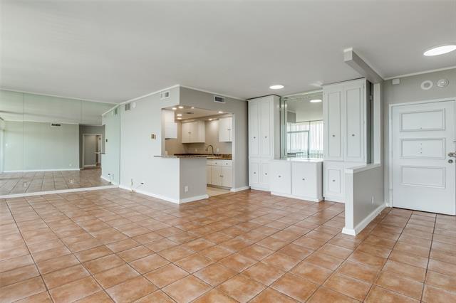 Photo - 6211 W Northwest Hwy Unit 1500