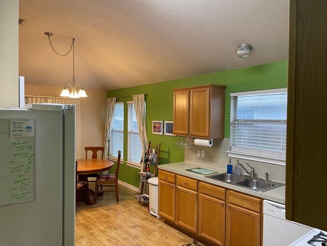 Photo - MAY PRE-LEASE!!!!  Adorable 3 Bedroom Home...