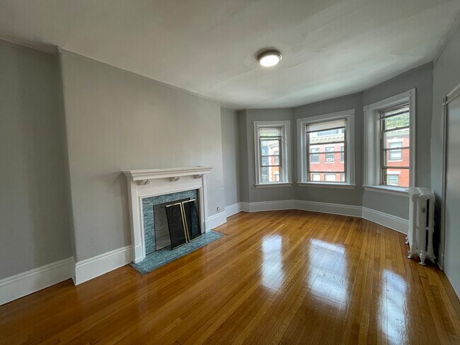 Building Photo - 11 Park St Rental