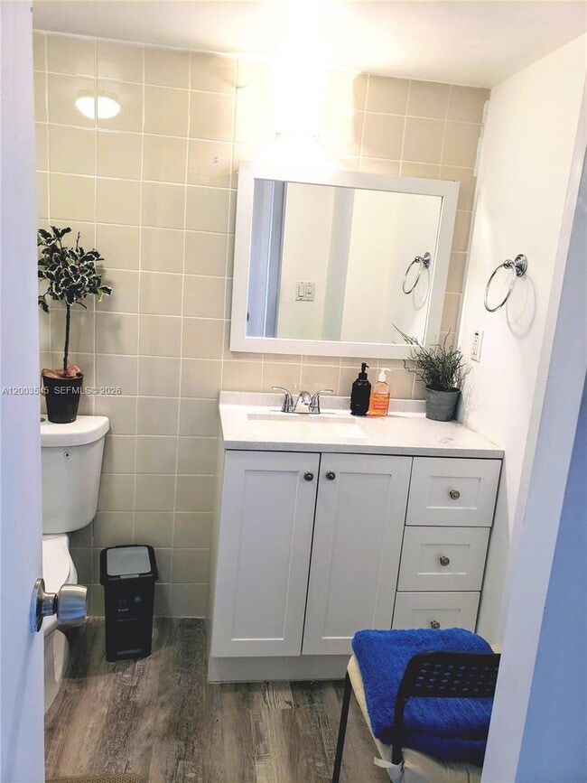 Photo - 3101 N Country Club Dr Unidad 101