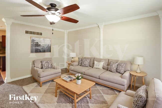 Photo - 4800 N Wallace Dr