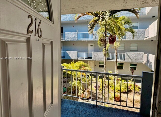 Photo - 1725 W 60th St Unit F216