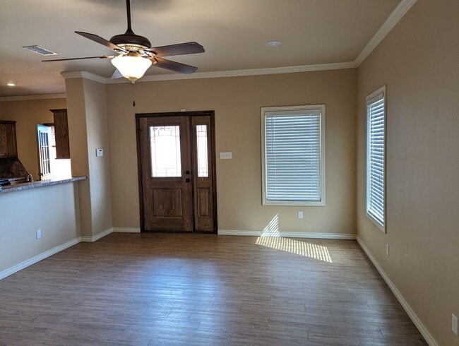 Photo - Upscale 2 Story Rental in Cooper School Di...