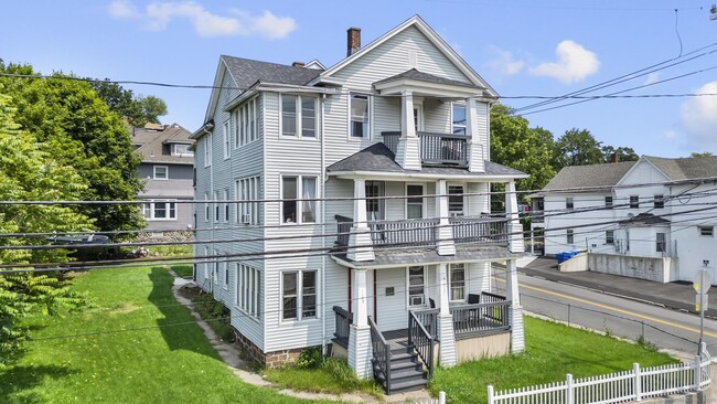 Photo - 1105 N Main St Unit 3