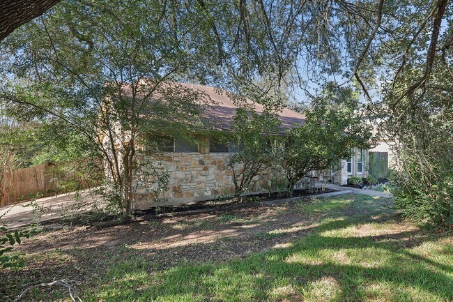 7219 Scenic Brook Dr