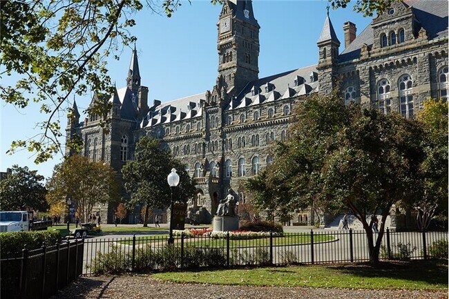 Photo - 1233 33rd St NW