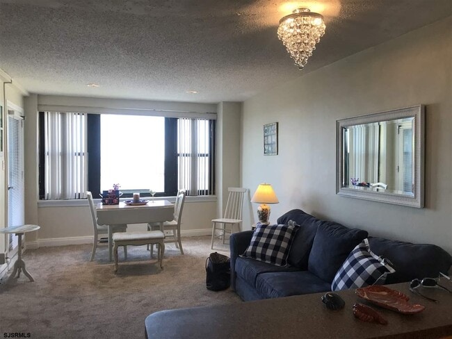 Photo - 101 S Raleigh Ave Unit 614