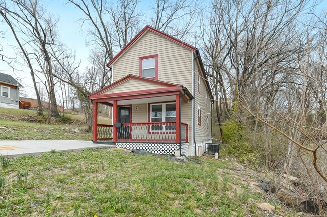 Photo - Beautifully Remodeled 3 Bedroom, 3 Bath Home for Rent!