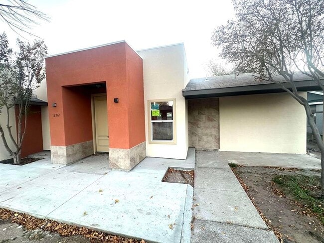 Photo - 1202 Beverly Dr