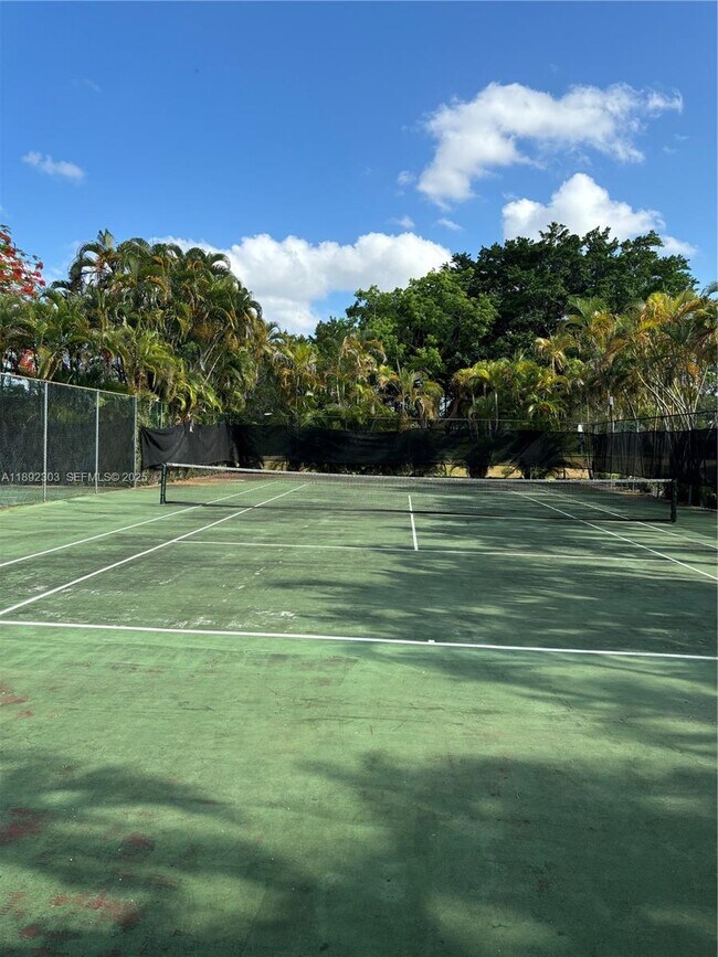 Photo - 13255 SW 88th Ln Unidad 308-CS