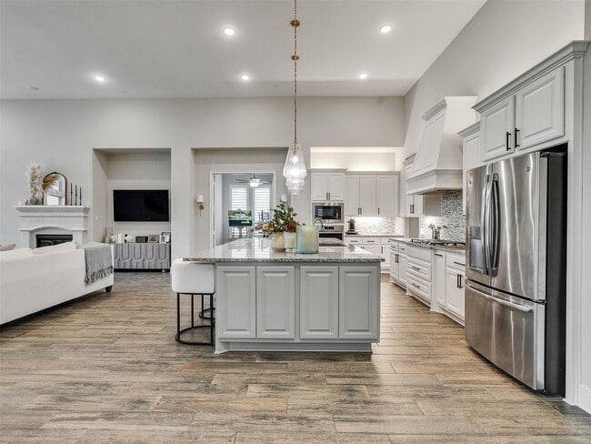 Photo - 122 Ballantyne Dr