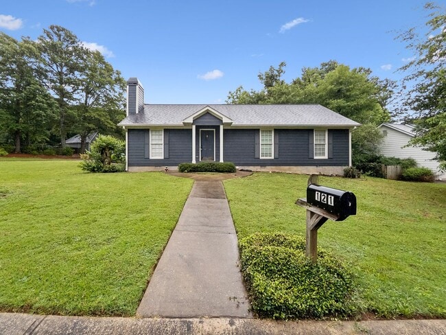 Photo - 121 Winthrop Way