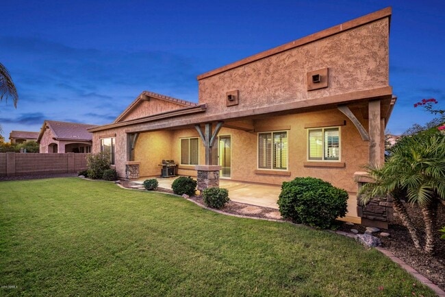 Photo - 953 E Boston St