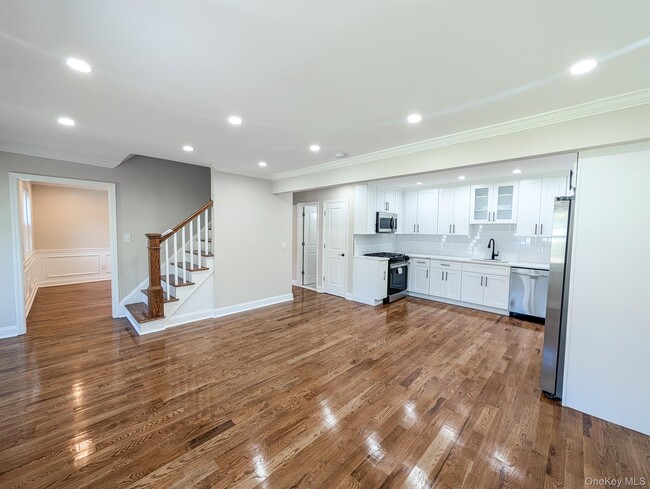 Photo - 12 Somerset Dr