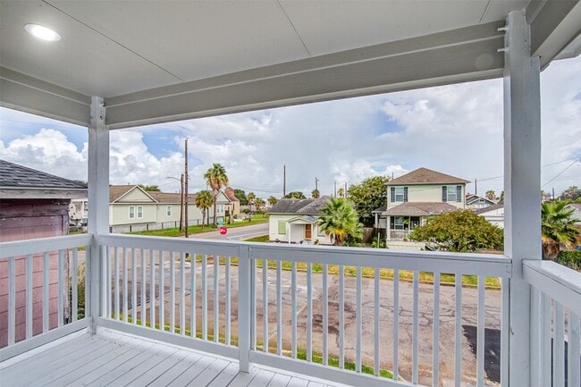 Photo - 4025 Avenue M