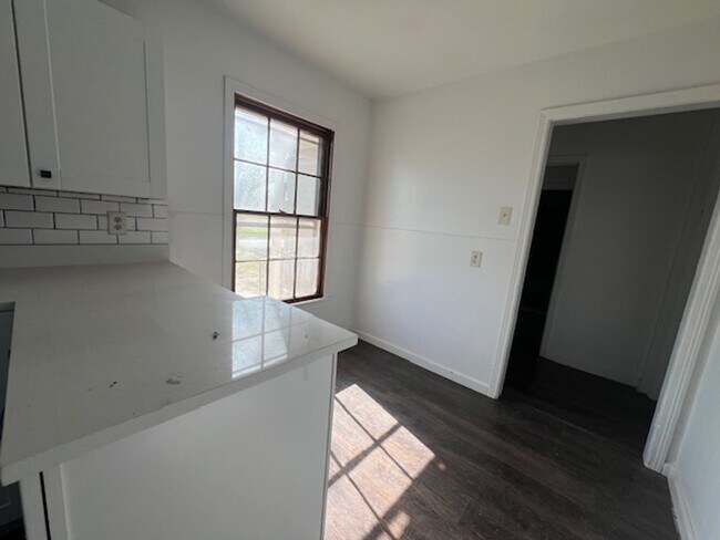 1466 Oscar Rose Park