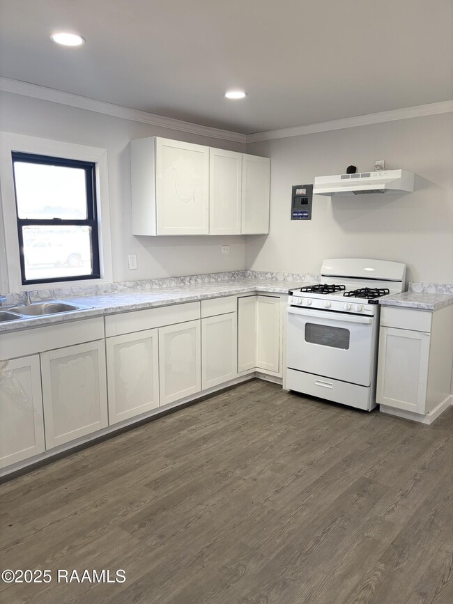 Photo - 1012 Virginia St