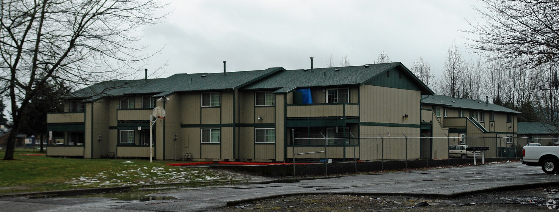 Photo - Gateway Apartments
