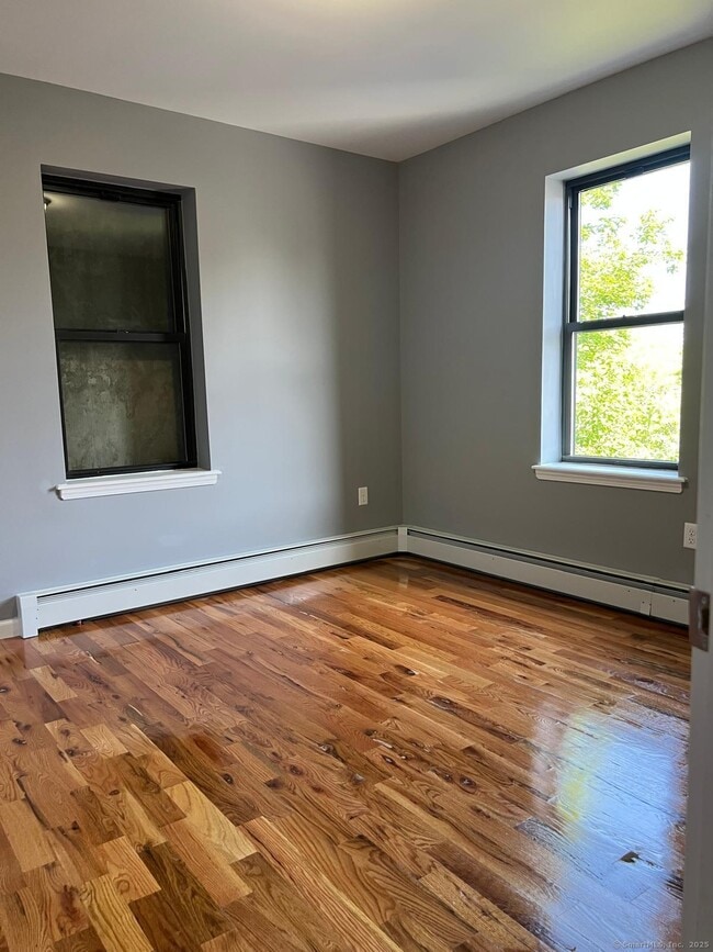 Photo - 79 Barbour St Unit S3