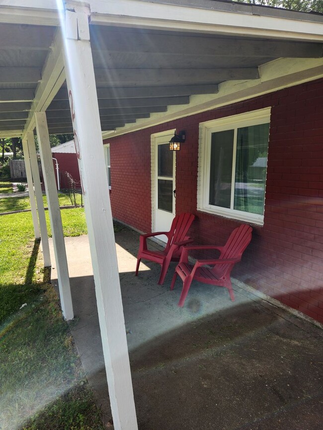Photo - Very nice 2BR home with parking off street near major employers!