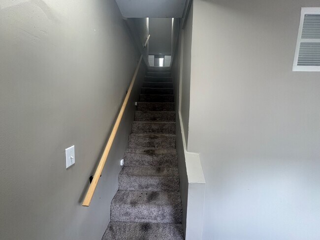 Photo - 2415 Broadway St
