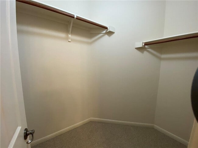 Photo - 331 Abbey Dr