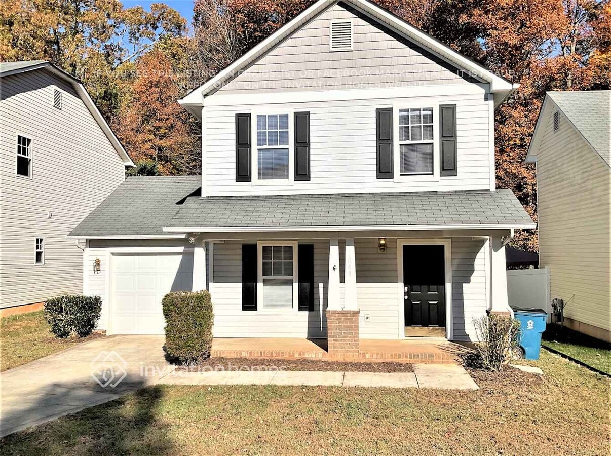 Photo - 1049 Crestdale Crossing Dr House